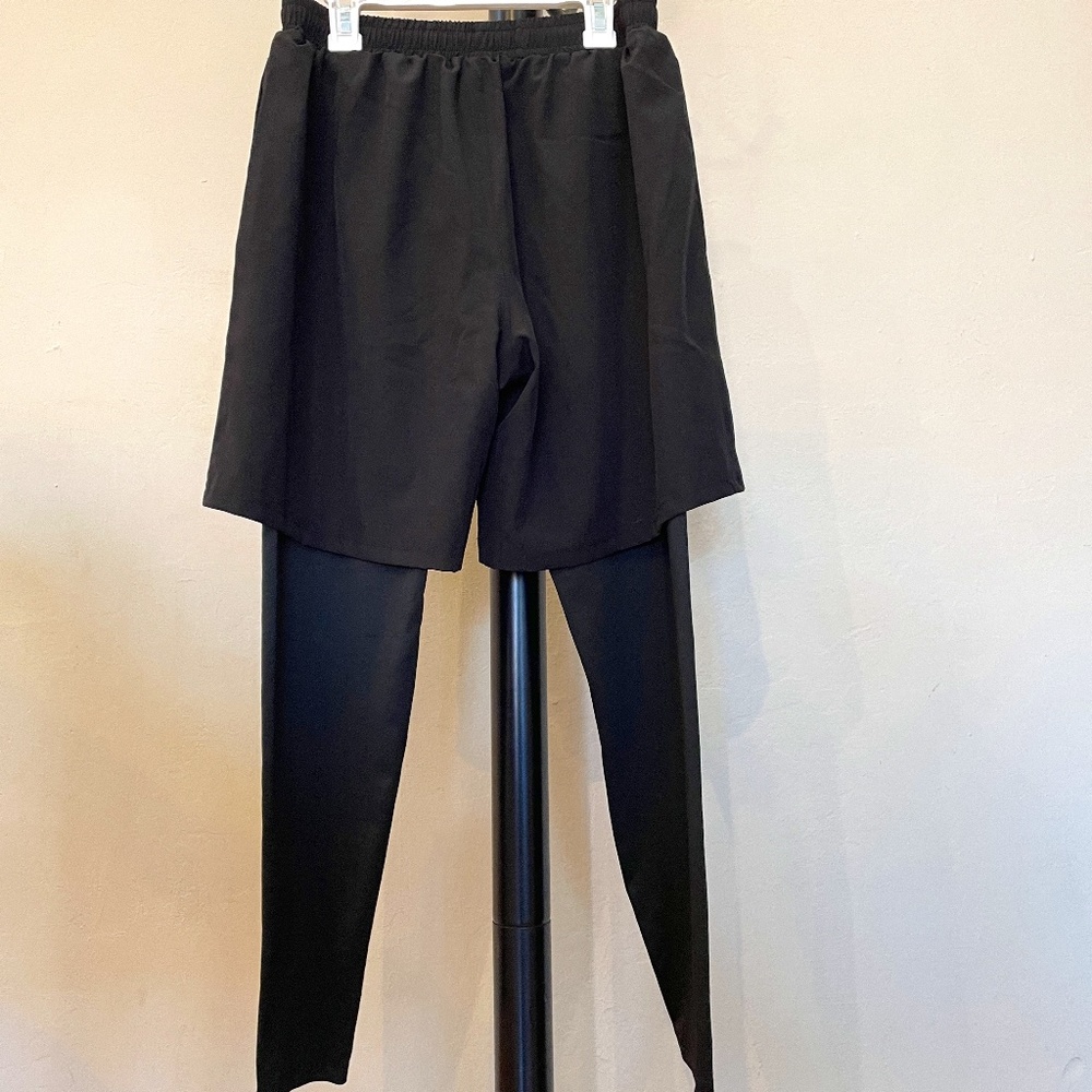 2 in 1 soft stretchy sports shorts leggings with 2 pockets